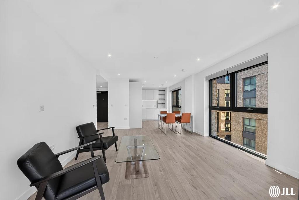Apartment in London - View 5