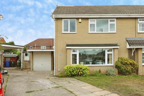 3 bedroom semi-detached house for sale, St. Andrews Grove, Hatfield, Doncaster