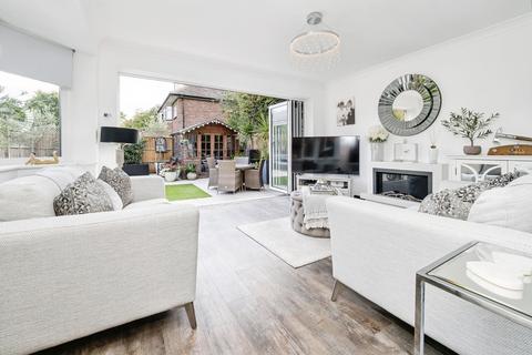2 bedroom detached house for sale, Princes Road, Buckhurst Hill, Essex, IG9