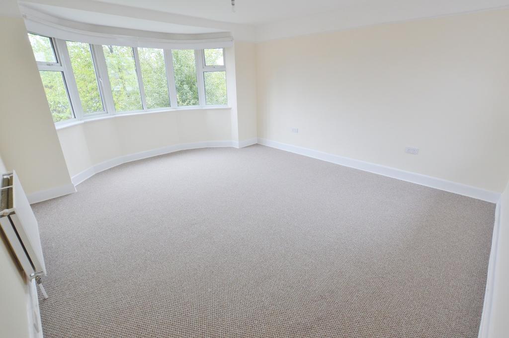 House in Kinson, Ensbury, Bournemouth - View 5