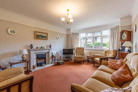 3 bedroom detached bungalow for sale, Wincroft Road, Caversham Heights