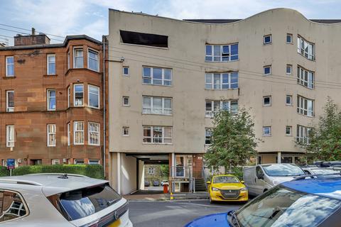 2 bedroom flat for sale, Trefoil Avenue, Shawlands