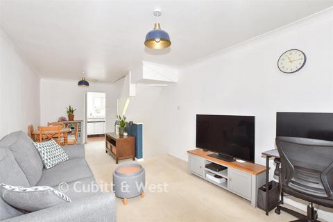 1 bedroom maisonette for sale, John Wiskar Drive, Cranleigh GU6