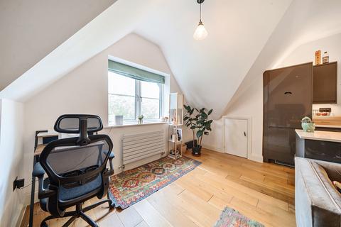 undefined, Creffield Road, London