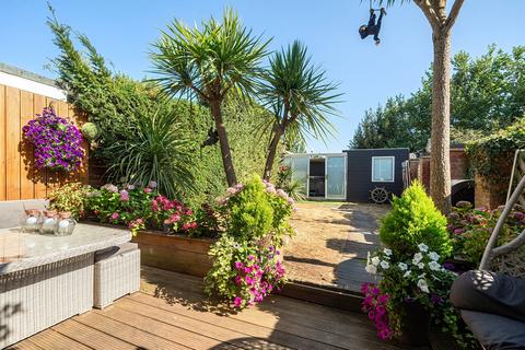 3 bedroom terraced house for sale, Courtfield Drive, Maidenhead