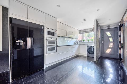 3 bedroom terraced house for sale, Courtfield Drive, Maidenhead