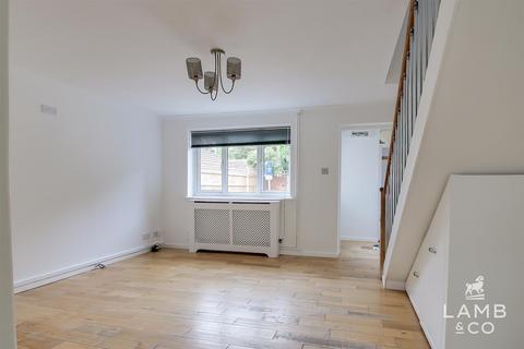 3 bedroom end of terrace house for sale, Blake Drive, Clacton-On-Sea CO16