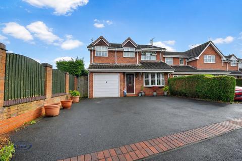 4 bedroom detached house for sale, Hellyar-Brook Road, Alsager ST7