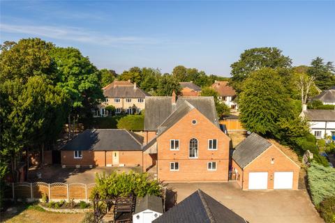 4 bedroom detached house for sale, Kneesworth Street, Royston, Hertfordshire, SG8