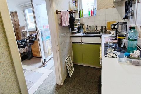 3 bedroom end of terrace house for sale, Kings Road, Kings Heath, Birmingham