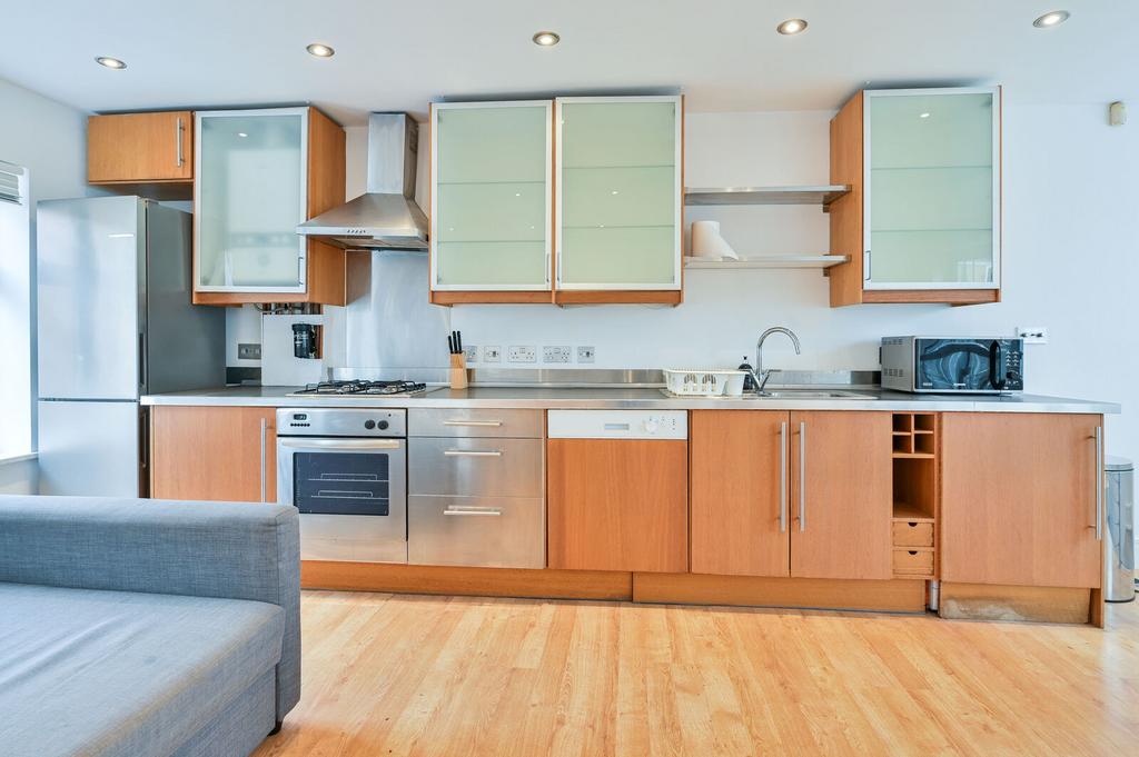 Apartment in London - View 3