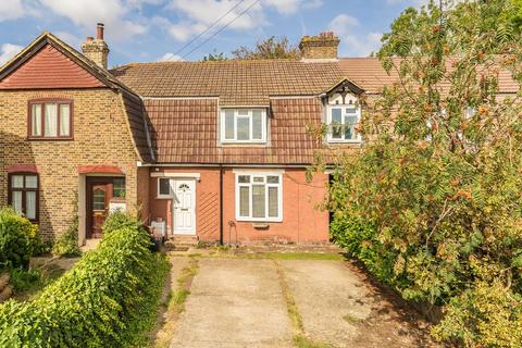 Tudor Place, Mitcham CR4