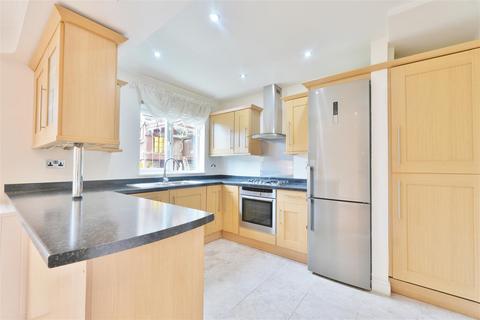3 bedroom semi-detached house for sale, Ennerdale Crescent Slough Berkshire