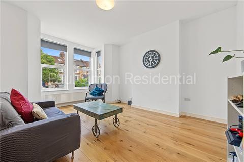 4 bedroom terraced house for sale, Warwick Road, Bounds Green, London, N11