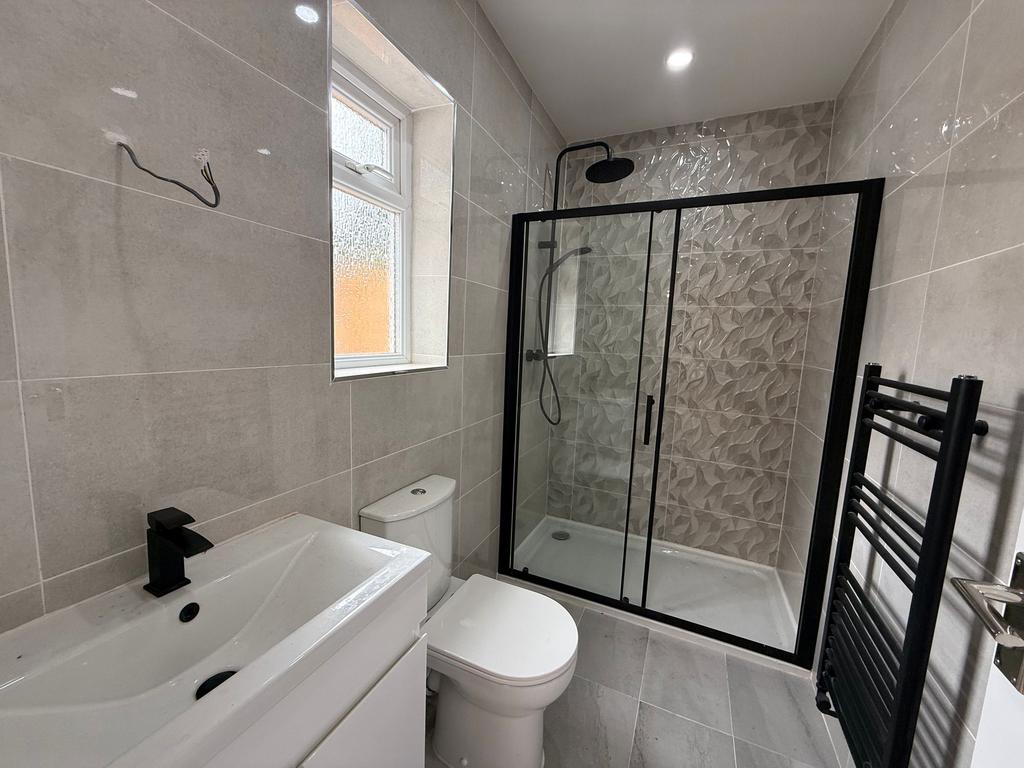 House in Birmingham, Acocks Green - View 3