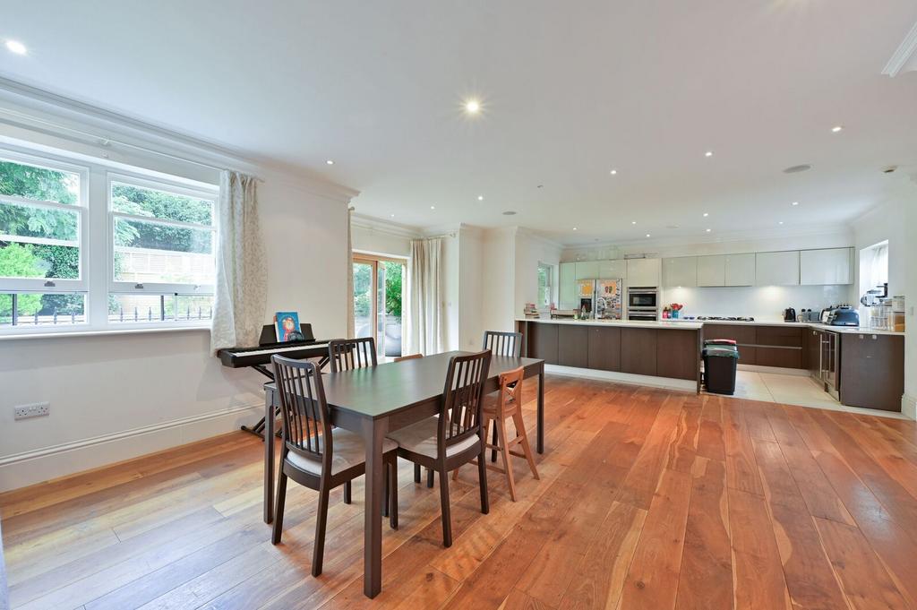 House in London - View 3