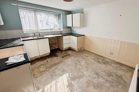 2 bedroom semi-detached house for sale, Hollies Road, Telford TF1