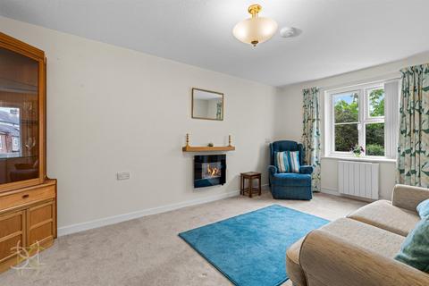 2 bedroom retirement property for sale, Ganderton Court, Pershore