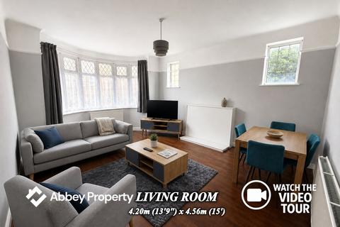 2 bedroom flat to rent, Cromwell Hill, Luton, LU2