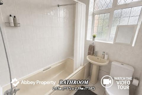 2 bedroom flat to rent, Cromwell Hill, Luton, LU2