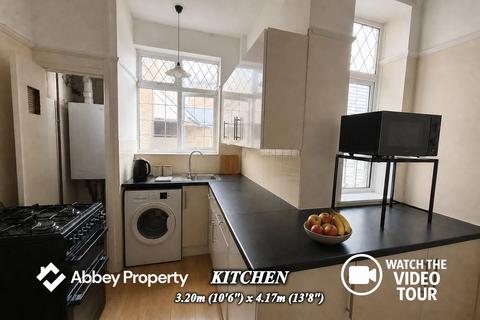 2 bedroom flat to rent, Cromwell Hill, Luton, LU2
