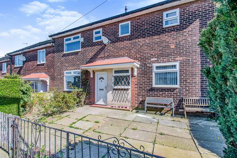4 bedroom house to rent, Searness Road, Middleton, M24