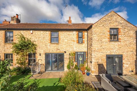 3 bedroom barn conversion for sale, Main Street, Monk Fryston, Leeds
