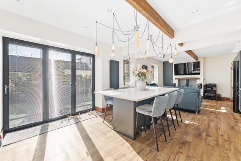 3 bedroom barn conversion for sale, Main Street, Monk Fryston, Leeds