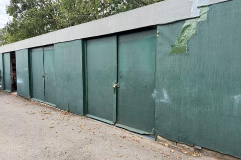 Industrial unit to rent, Wheatsheaf Rd Henfield BN5 9AT