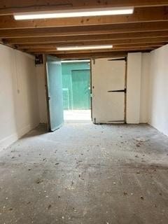 Industrial unit to rent, Wheatsheaf Rd Henfield BN5 9AT
