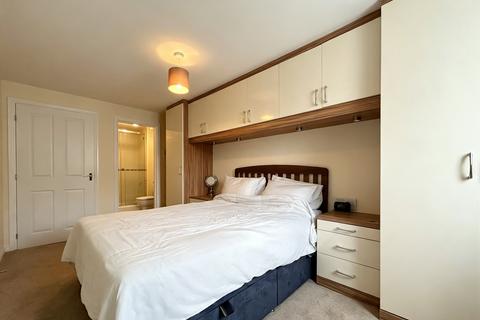 2 bedroom flat for sale, Maple Road, Shaftesbury