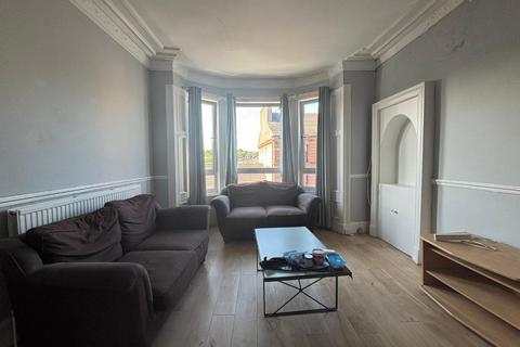 3 bed flat/apartment for rent in Wellmeadow Street, Renfrewshire PA1