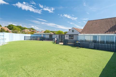 2 bedroom semi-detached house for sale, Hastings Close, Polegate, BN26