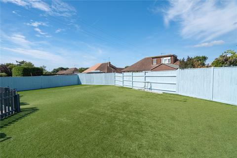2 bedroom semi-detached house for sale, Hastings Close, Polegate, BN26