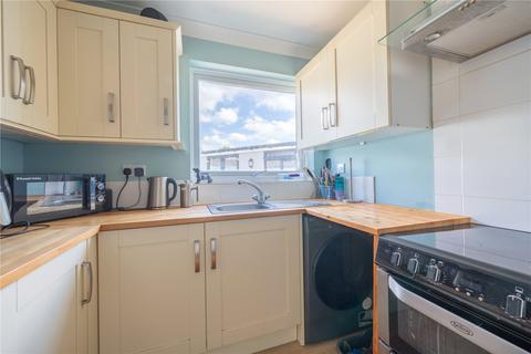2 bedroom semi-detached house for sale, Hastings Close, Polegate, BN26