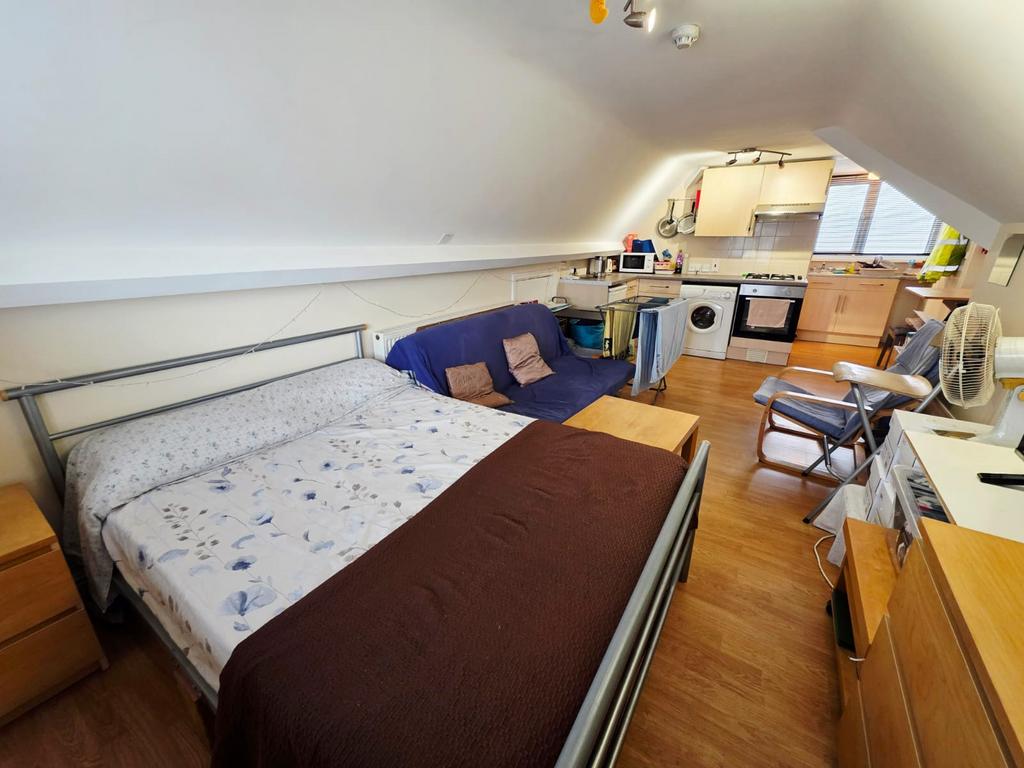 Apartment in Cardiff - More