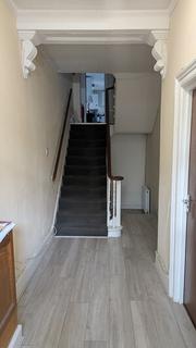 1 bedroom in a house share to rent, George Lane, Lewisham, Lewisham