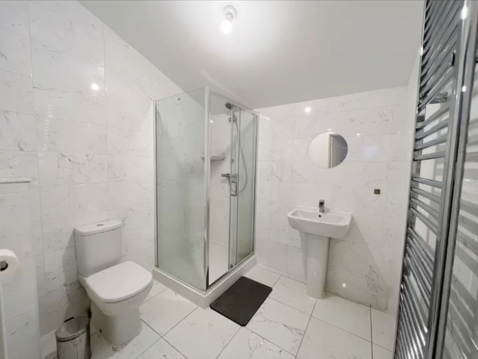House in Manchester, Brunswick, Chorlton-on-Medlock - View 5