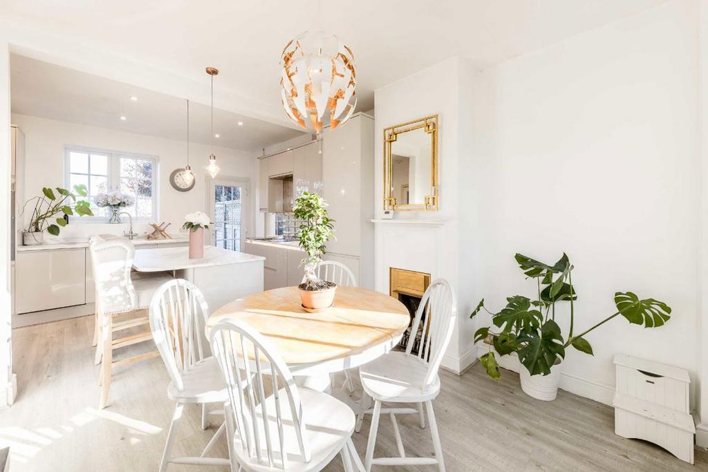 House in London - View 4