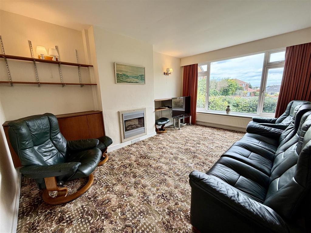 House in Leeds - View 2