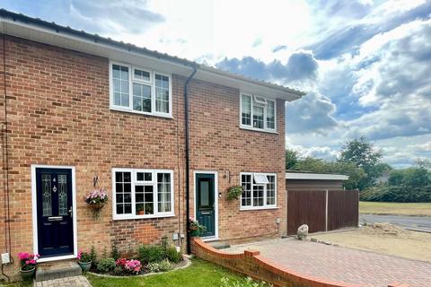 2 bedroom terraced house for sale, JUBILEE COURT, FAREHAM