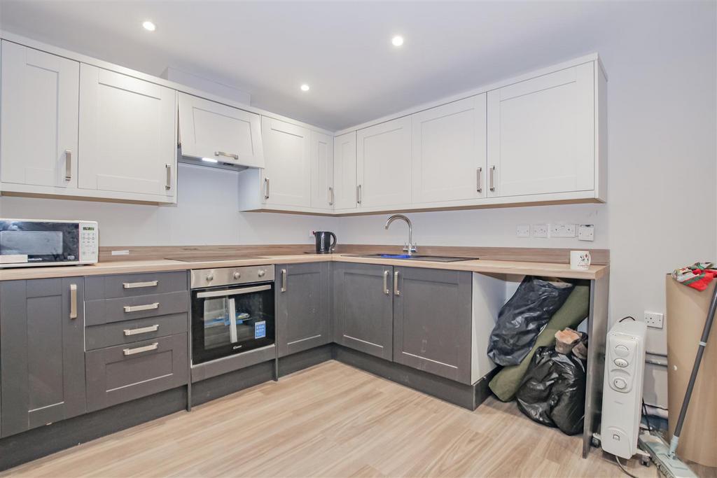 Apartment in Crayford - More