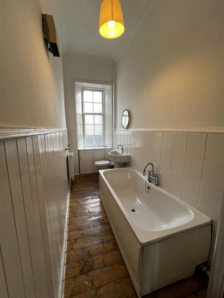 Apartment in Glasgow, North Kelvinside, Hillhead - View 4