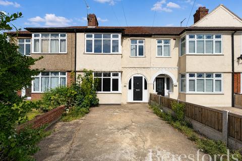 Coniston Avenue, Upminster, RM14