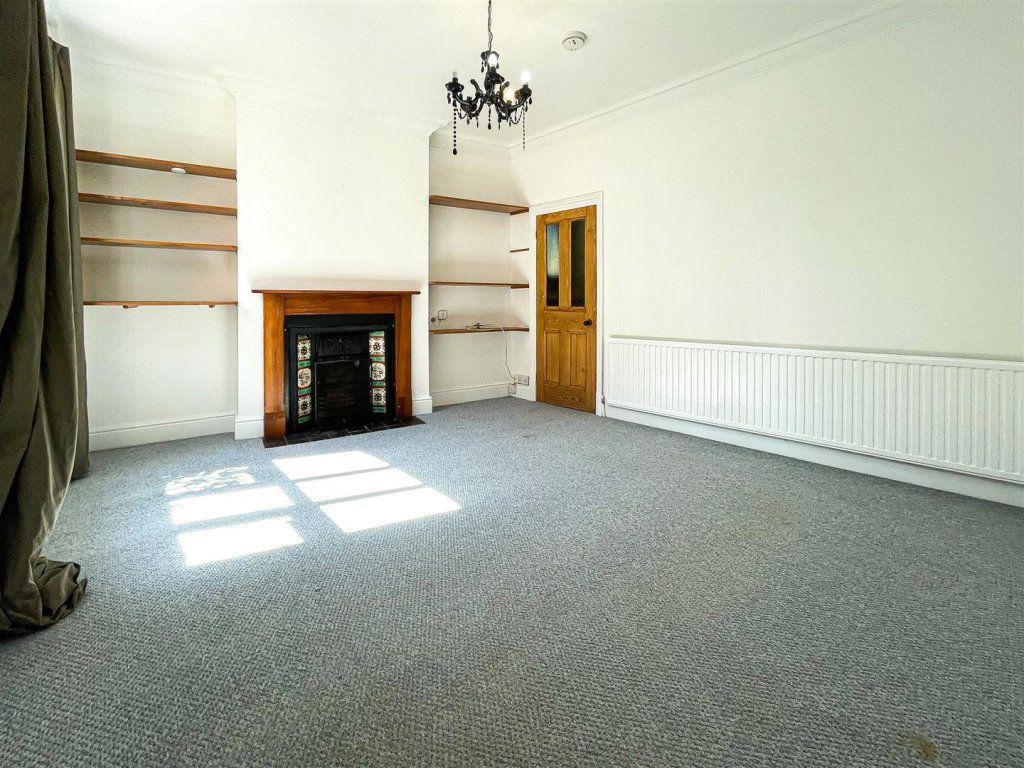 House in Leicester - View 5