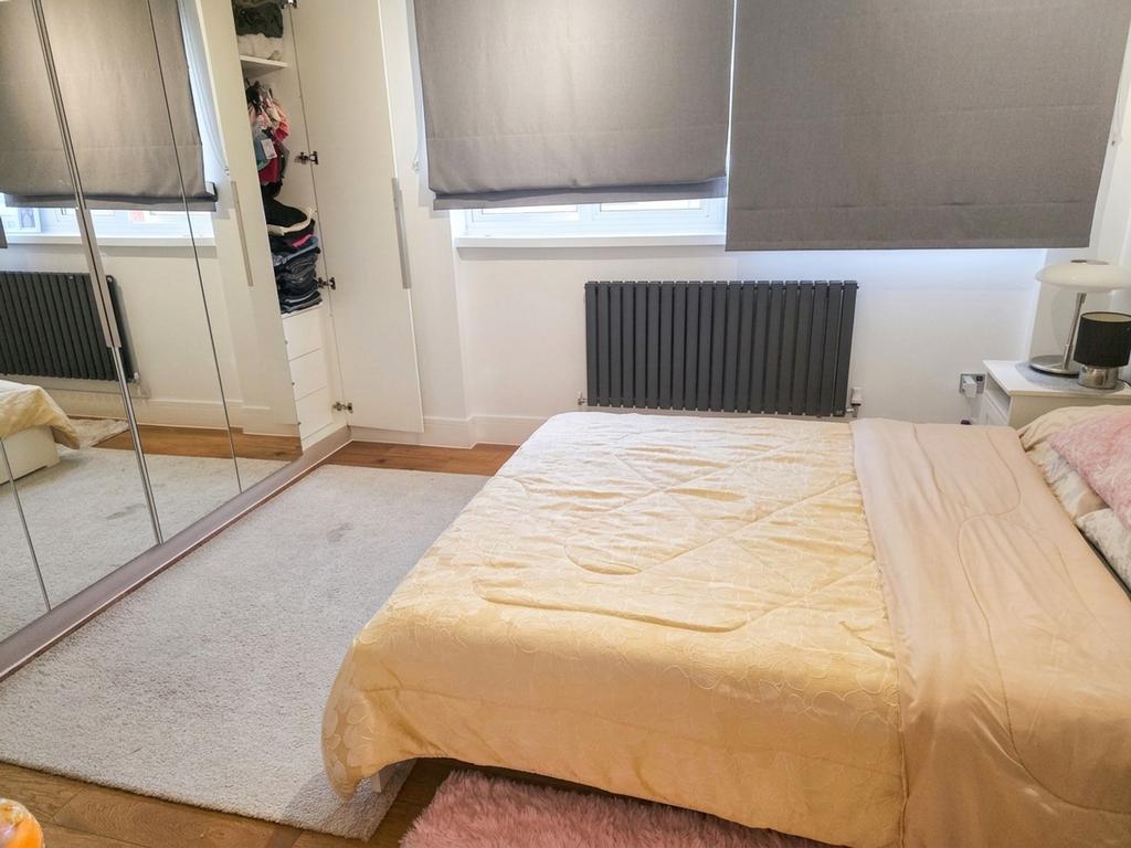 Apartment in London - View 4