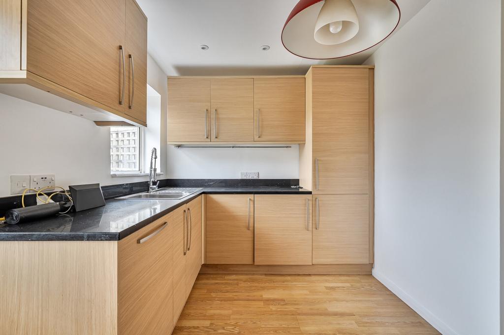 House in Oxfordshire - View 3