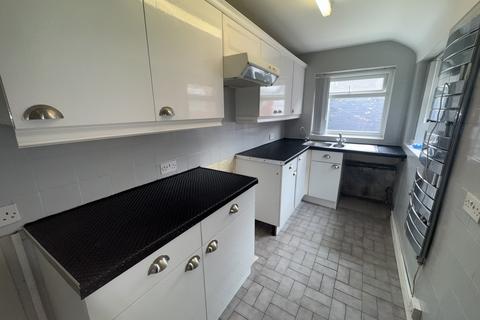 2 bedroom terraced house to rent, Price Street, Birkenhead CH41