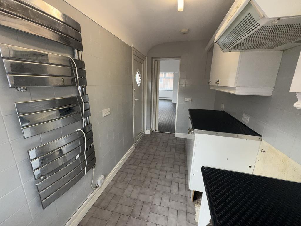 House in Birkenhead - View 5