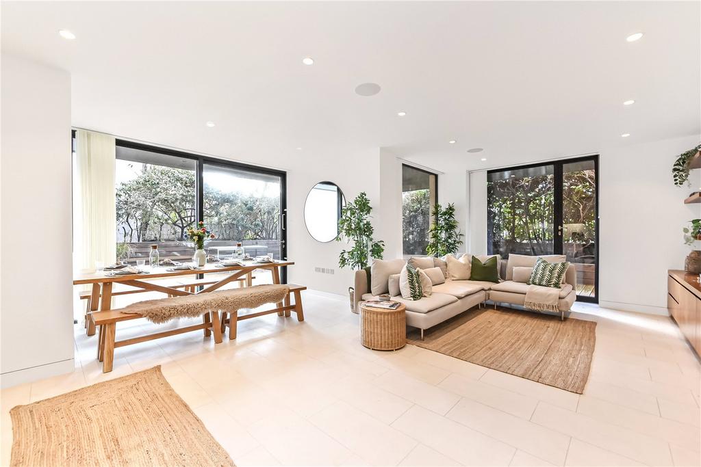 Apartment in Camden - View 2